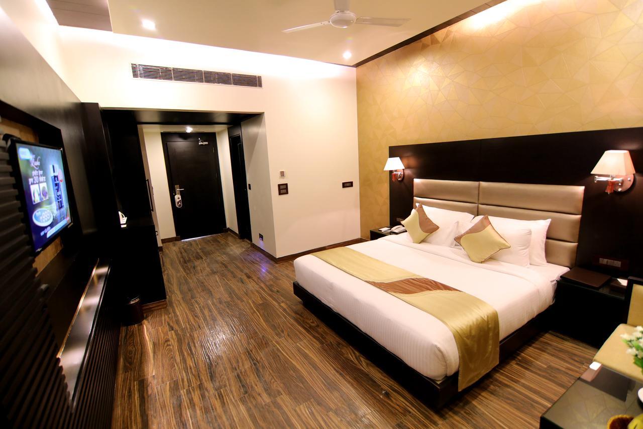 Hotel Grand Orchid Haridwār Exterior foto